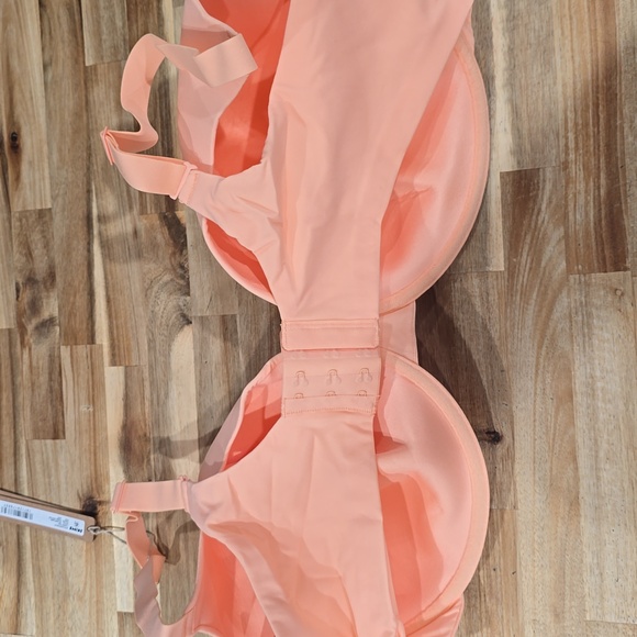 SKIMS Kim Kardashian Women's 44DD Fits Everybody T-Shirt Bra New w/ Tags! - Picture 3 of 4